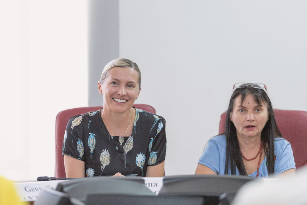 4459 image for slide