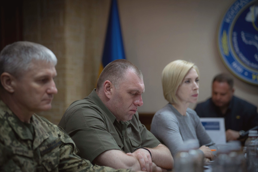 6764 image for slide