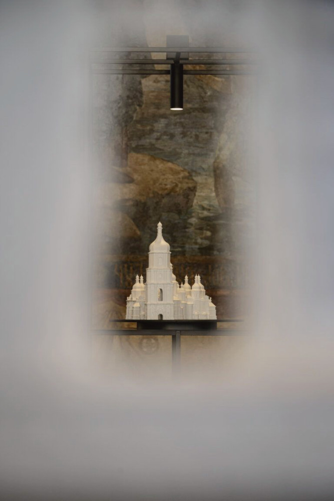 7575 image for slide