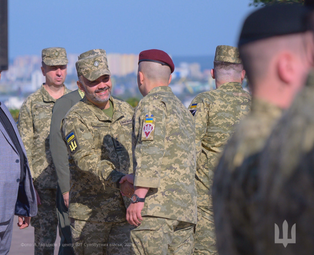 7992 image for slide