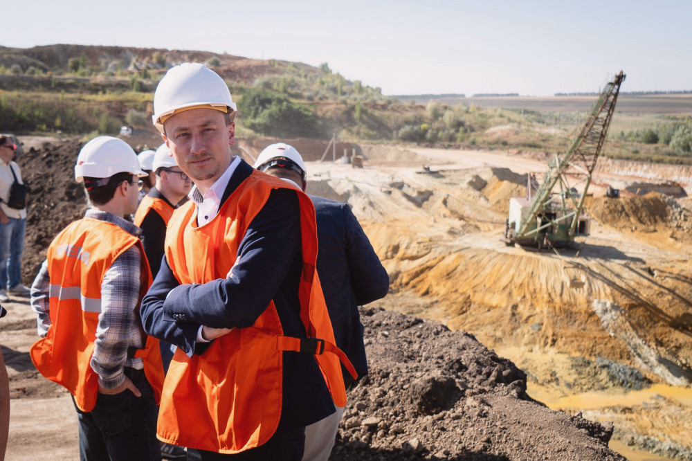 8024 image for slide