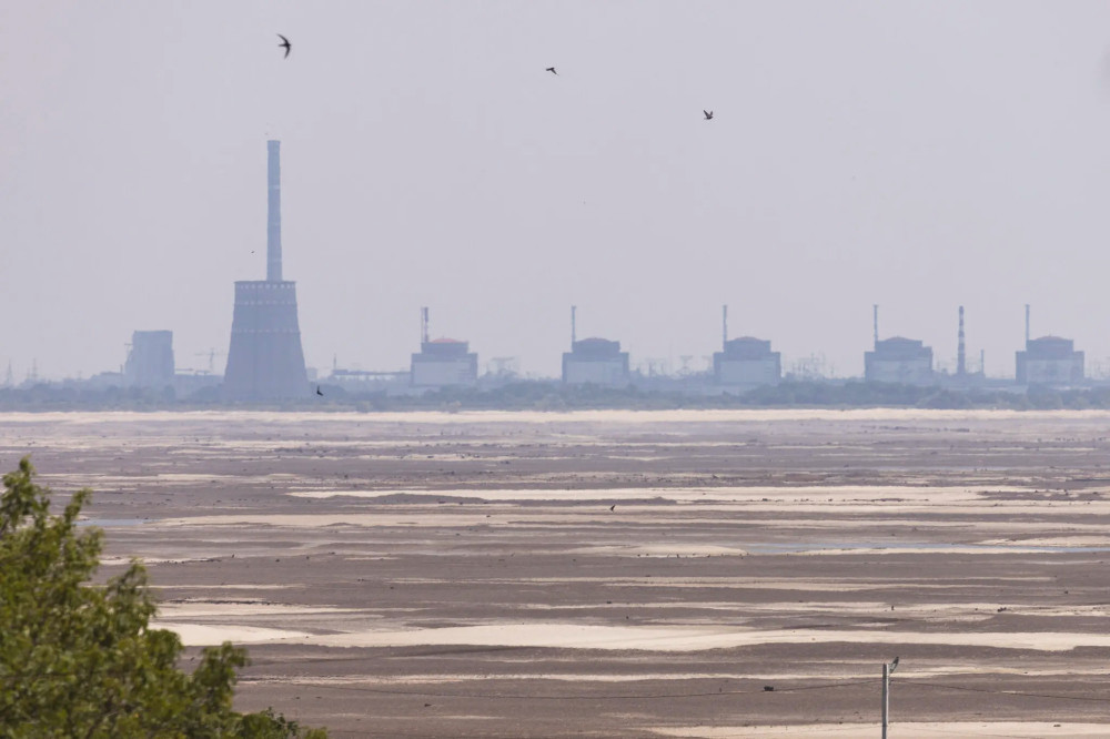 8249 image for slide