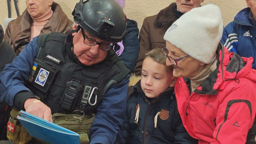 9894 image for slide